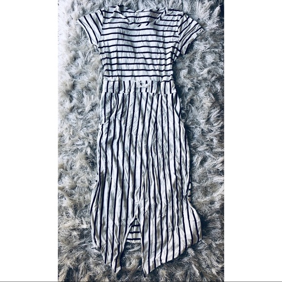 ✨1 LEFT✨NEW Midi Dress - Picture 2 of 7